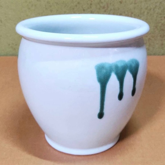 Tokoname Ware Hisamatsu Kiln Urn Vase with Wooden Lid - Picture 6 of 15